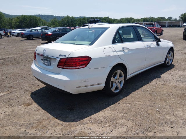2014 Mercedes-BENZ E 350 4MATIC — фото 4