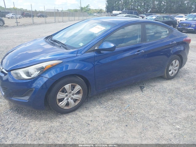 2016 Hyundai ELANTRA SE 照片 2