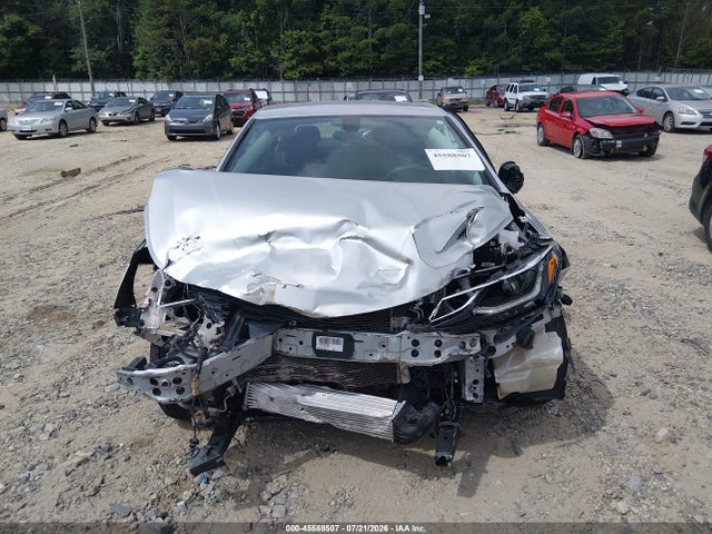 2017 CHEVROLET CRUZE LT AUTO 12