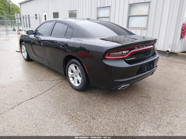 صورة 3 لـ 2020 Dodge CHARGER SXT RWD
