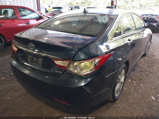 2011 Hyundai SONATA LIMITED photo 4
