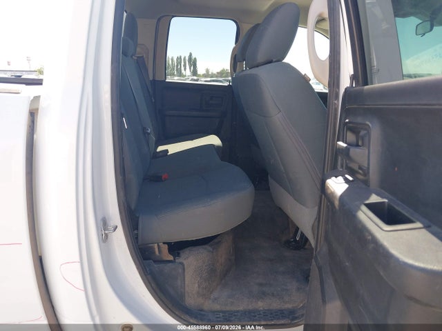 2020 RAM 1500 CLASSIC 照片 8