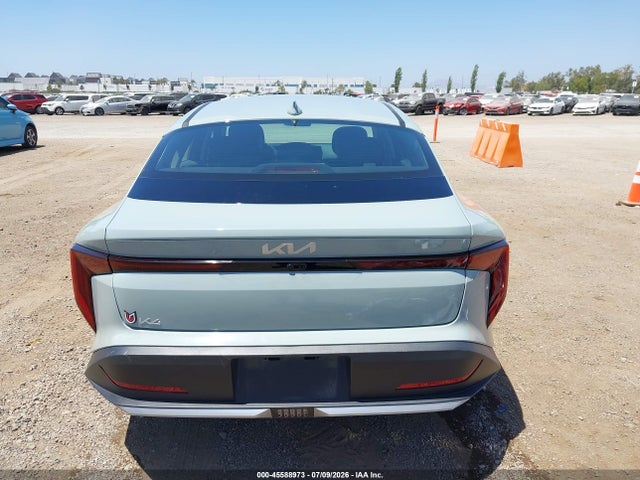 2025 KIA K4 LXS 照片 17