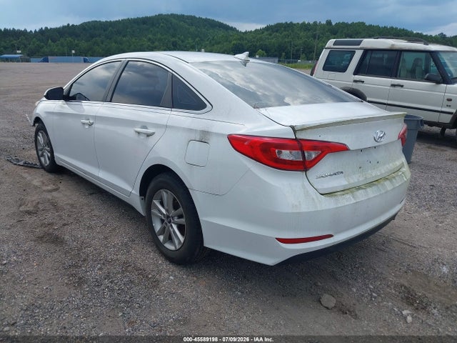 2016 Hyundai SONATA SE — фото 3