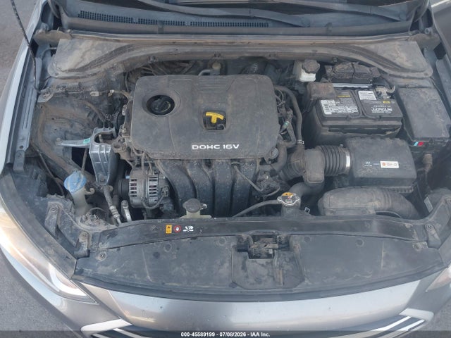 صورة 10 لـ 2018 Hyundai ELANTRA SE