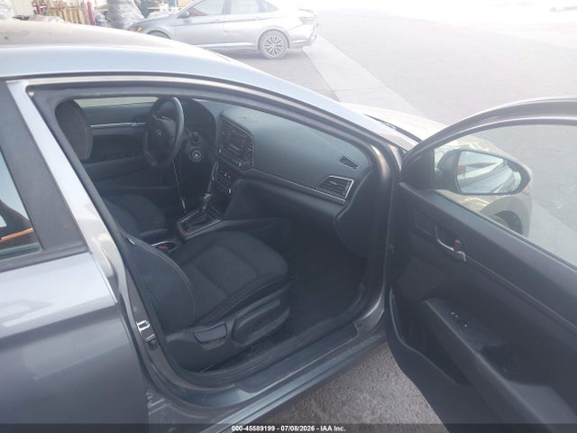 صورة 5 لـ 2018 Hyundai ELANTRA SE