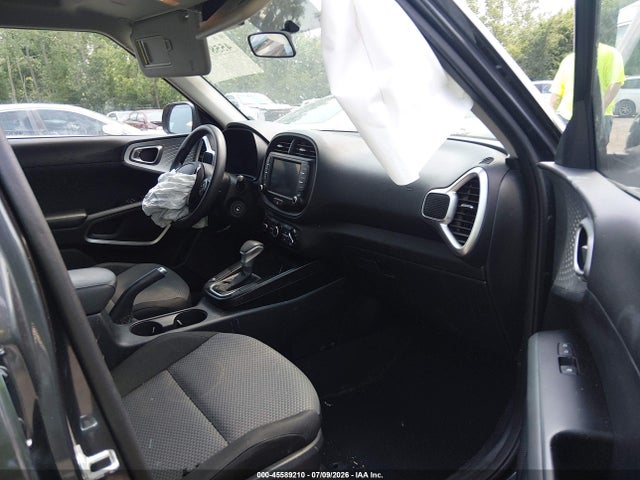صورة 5 لـ 2022 KIA SOUL LX