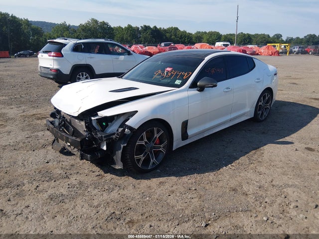 صورة 2 لـ 2021 KIA STINGER GT2
