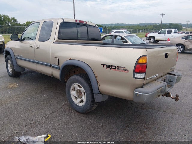 2002 Toyota TUNDRA SR5 V8 photo 3