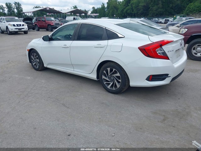2017 Honda CIVIC EX photo 3