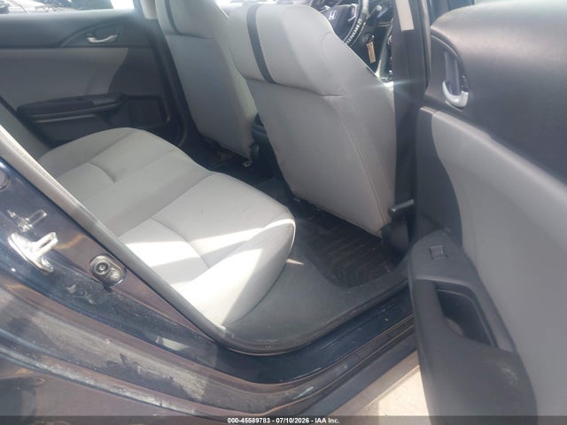 صورة 8 لـ 2016 Honda CIVIC LX