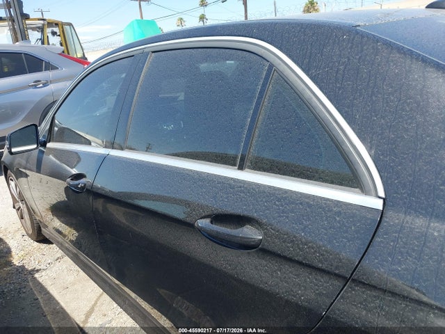 صورة مصغرة 15 لـ 2014 Mercedes-BENZ E 350