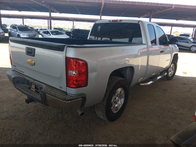 2012 Chevrolet SILVERADO 1500 LT — фото 4