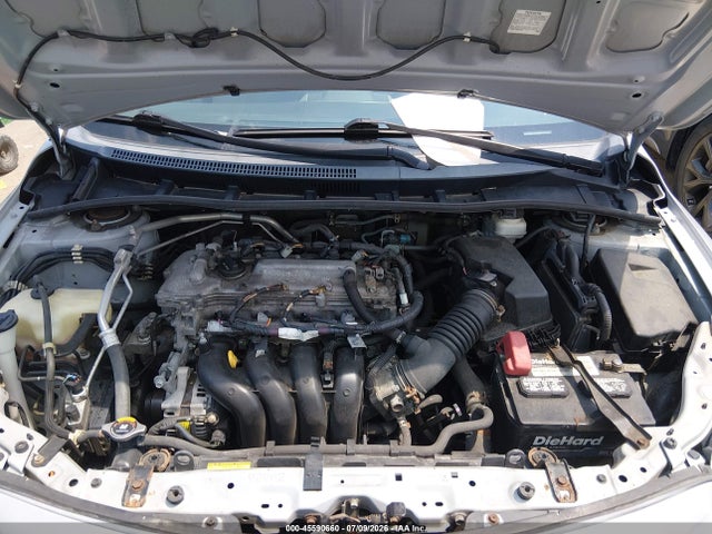 2013 Toyota COROLLA LE photo 10