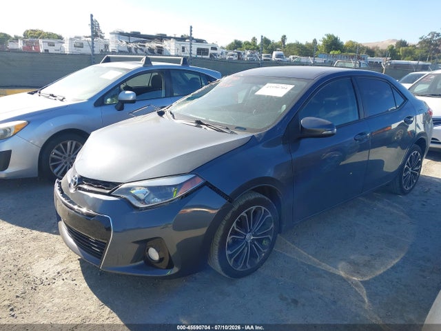 2015 Toyota COROLLA S PLUS photo 2