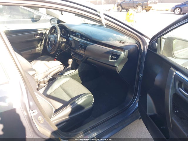 2015 Toyota COROLLA S PLUS photo 5