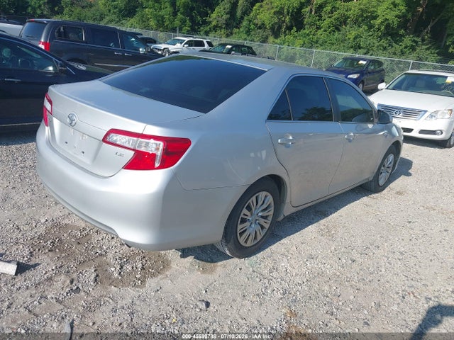 صورة 4 لـ 2014 Toyota CAMRY LE