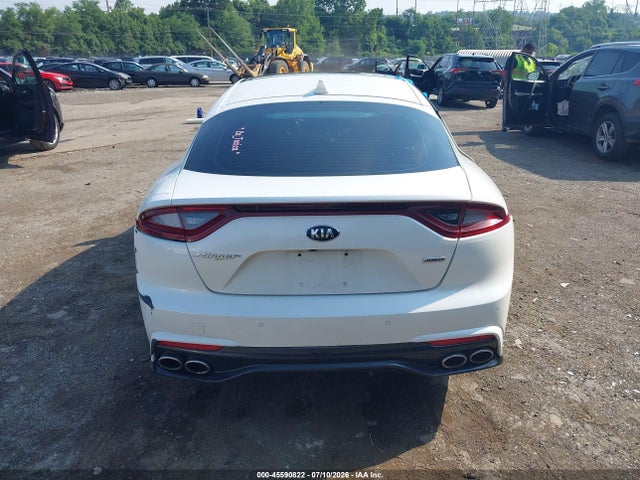 2018 KIA STINGER PREMIUM photo 16