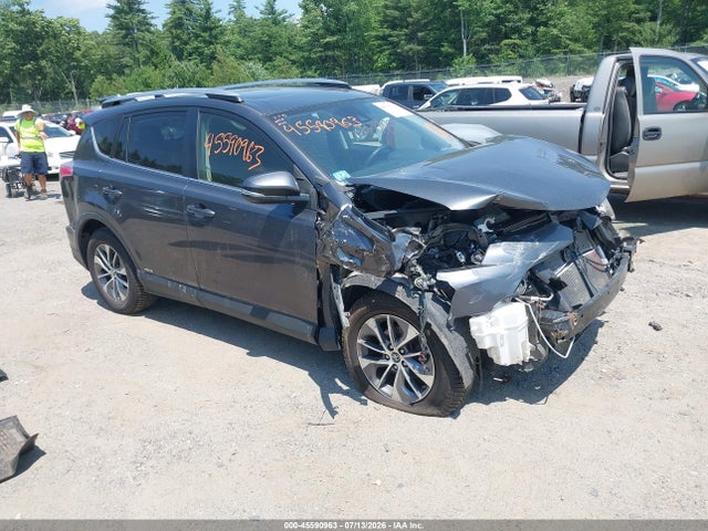 2018 TOYOTA RAV4 XLE