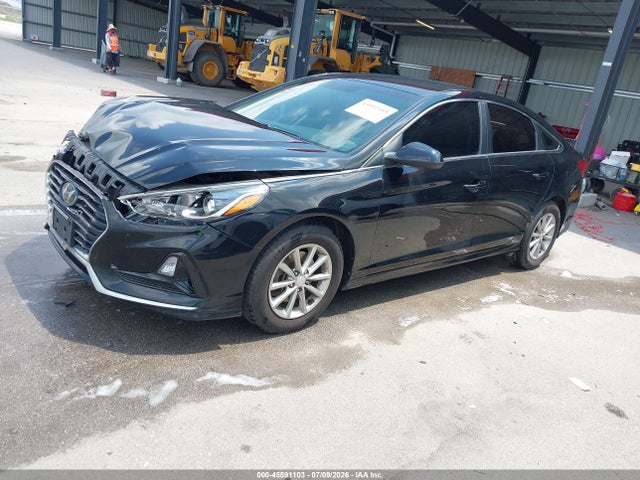 2019 Hyundai SONATA SE — фото 2