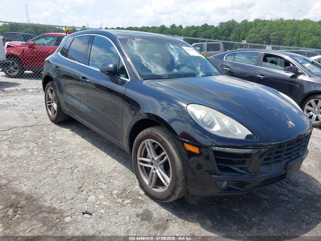 2016 PORSCHE MACAN S