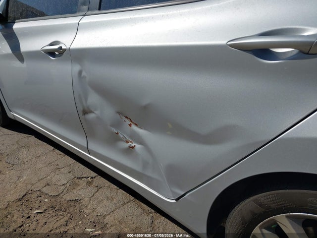 2014 Hyundai ELANTRA SE photo 6