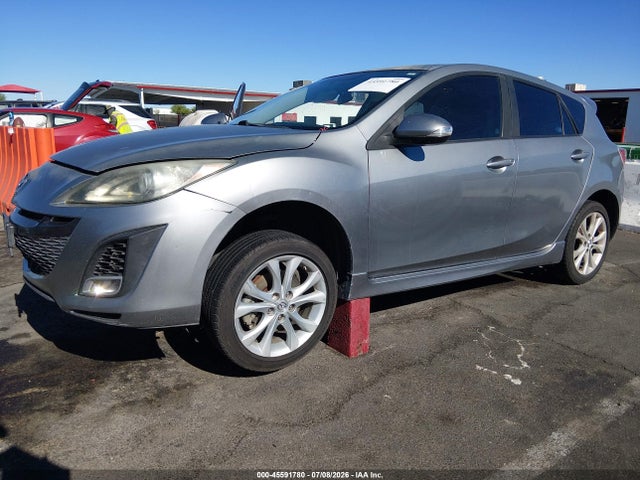 صورة 2 لـ 2010 Mazda MAZDA3 S GRAND TOURING