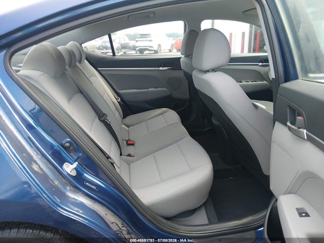 صورة 8 لـ 2020 Hyundai ELANTRA SE