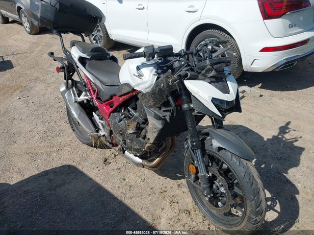 2025 HONDA CB750 A