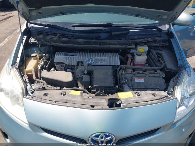 2013 Toyota PRIUS THREE 照片 10