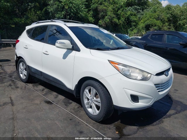 2012 HYUNDAI TUCSON GLS