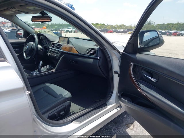 2015 BMW 320I XDRIVE photo 5
