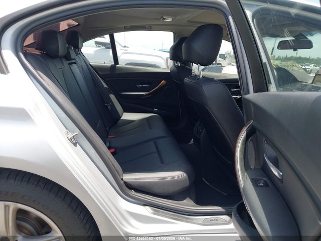2015 BMW 320I XDRIVE photo 8