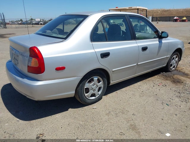 2000 Hyundai ACCENT GL — миниатюра 4