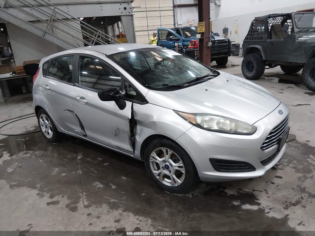 2015 FORD FIESTA SE — фото 1