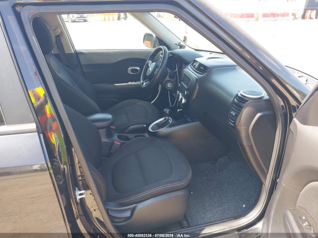 2016 KIA SOUL + photo 5