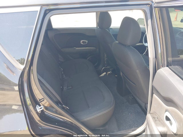 2016 KIA SOUL + photo 8