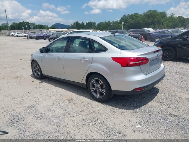 2018 FORD FOCUS SE 照片 3