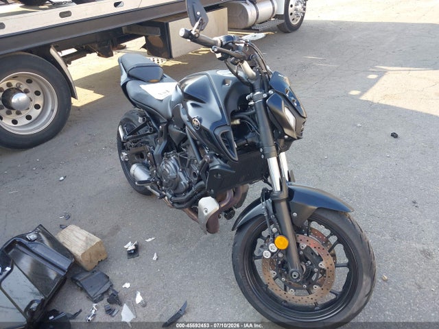 2024 YAMAHA MT07 