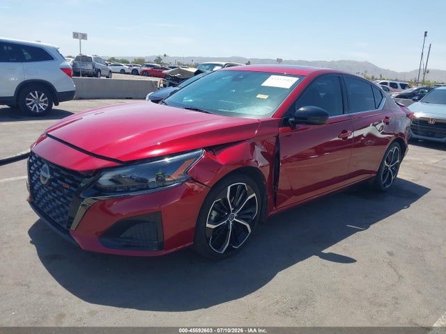 2023 Nissan ALTIMA SR FWD photo 6