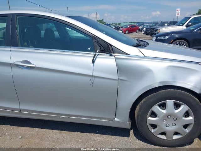 2012 Hyundai SONATA GLS 缩略图 12