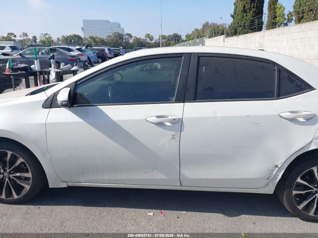2017 Toyota COROLLA SE — миниатюра 14