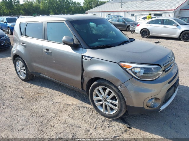 صورة 1 لـ 2018 KIA SOUL +