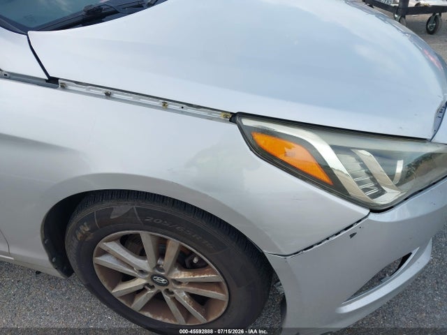2015 Hyundai SONATA SE — фото 6