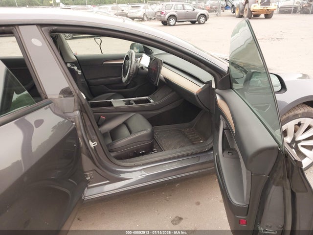 صورة 5 لـ 2023 Tesla MODEL 3 LONG RANGE DUAL MOTOR ALL-WHEEL DRIVE