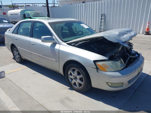 2002 TOYOTA AVALON XLS