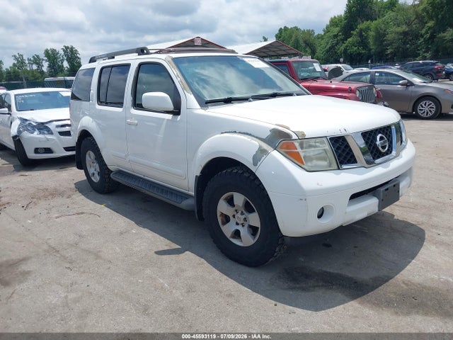 2007 NISSAN PATHFINDE SE
