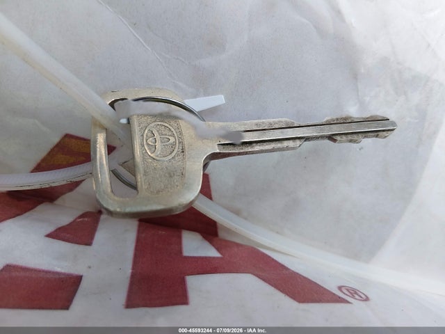 صورة مصغرة 11 لـ 2002 Toyota COROLLA LE