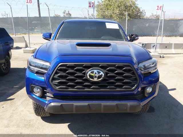 2023 Toyota TACOMA TRD OFF ROAD thumbnail 12