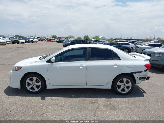 صورة مصغرة 14 لـ 2012 Toyota COROLLA S